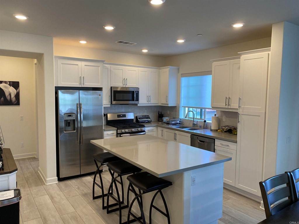 4338 Harbor Way - Photo 1
