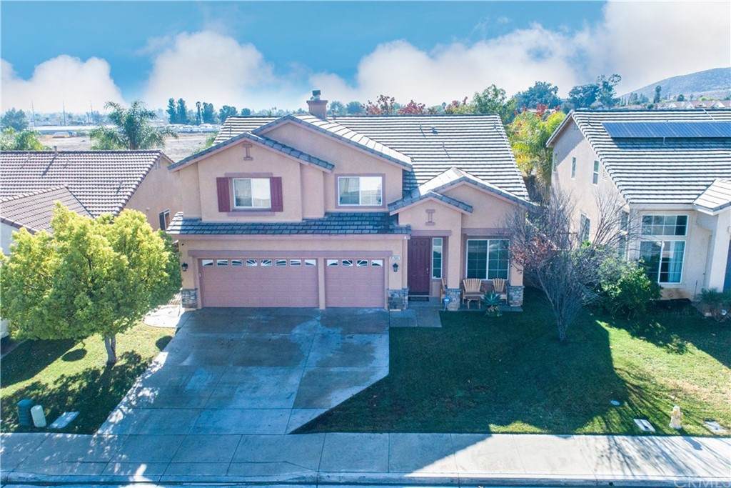 25851 Balsam Fir Circle - Photo 1