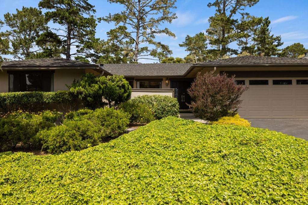 44 Country Club Gate - Photo 1