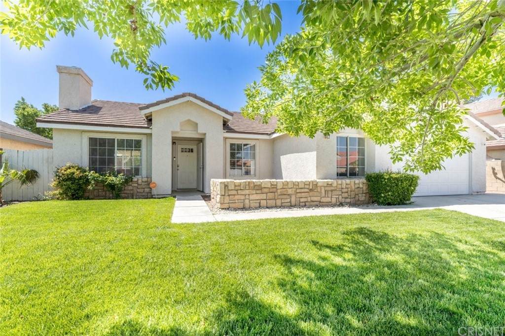 5806 Diamond Street - Photo 1