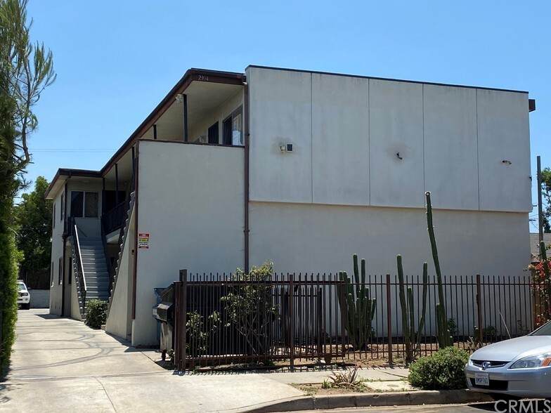 2904 14th Street - Photo 1