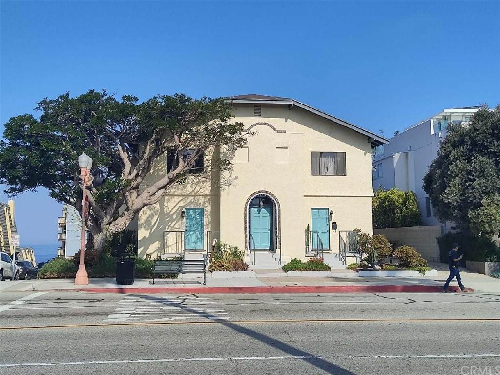 629 Catalina Avenue - Photo 1