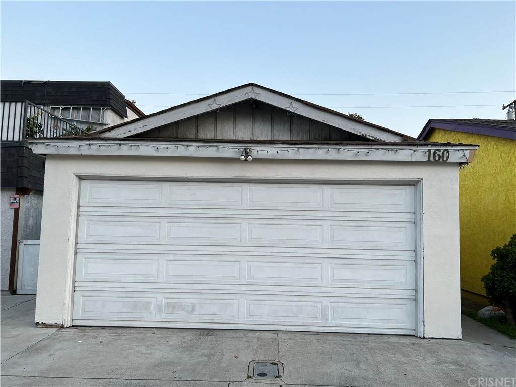 160 Del Amo Boulevard - Photo 1