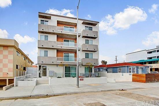 1563 Fairfax Avenue - Photo 1