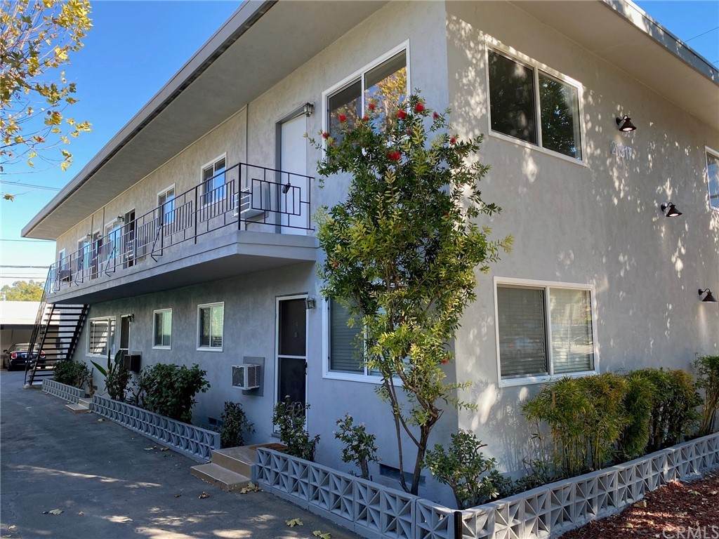 21317 Costanso Street - Photo 1