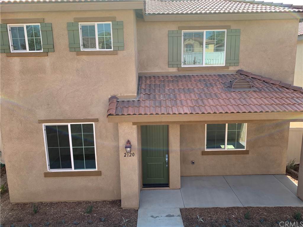 2120 Lavender Ln - Photo 1