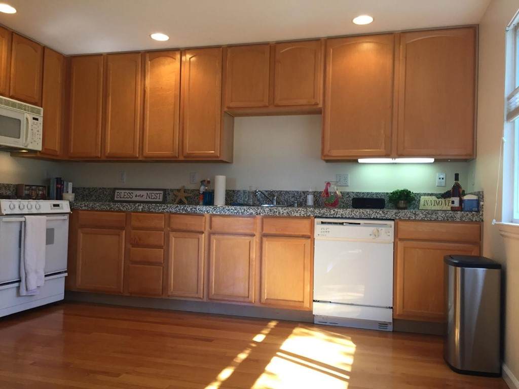 480 Sequoia Avenue - Photo 1