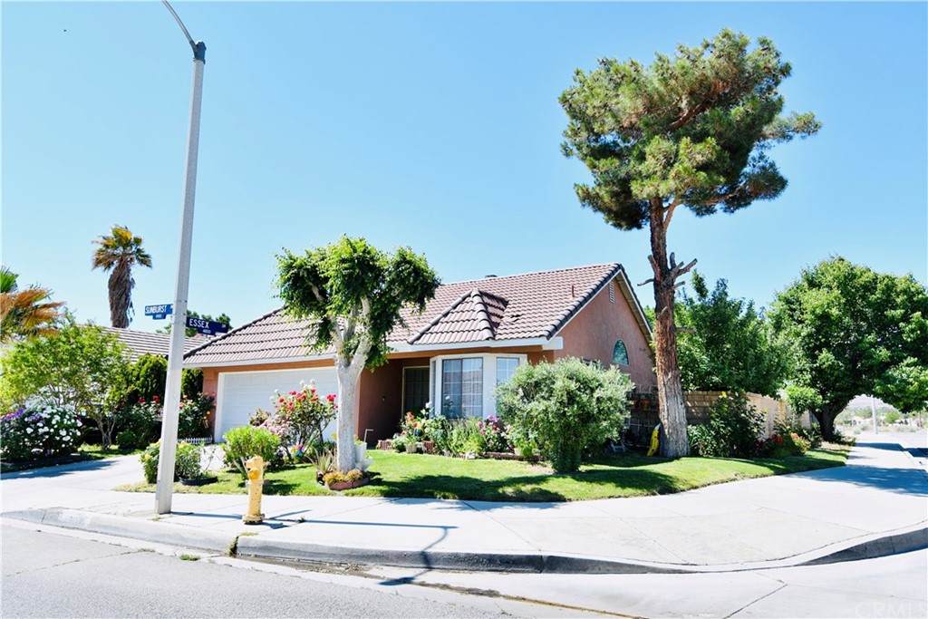 4902 Sunburst Drive - Photo 1