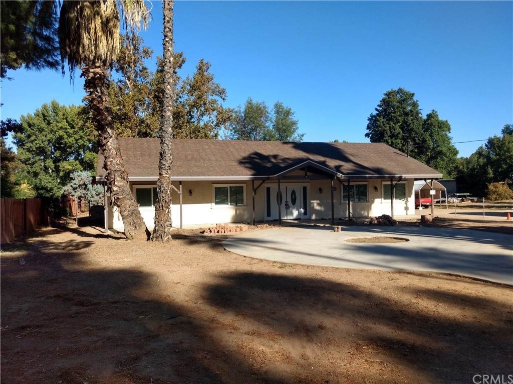 10035 Victoria Avenue - Photo 1