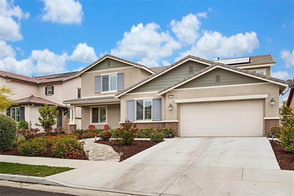 35552 Chantilly Court - Photo 1