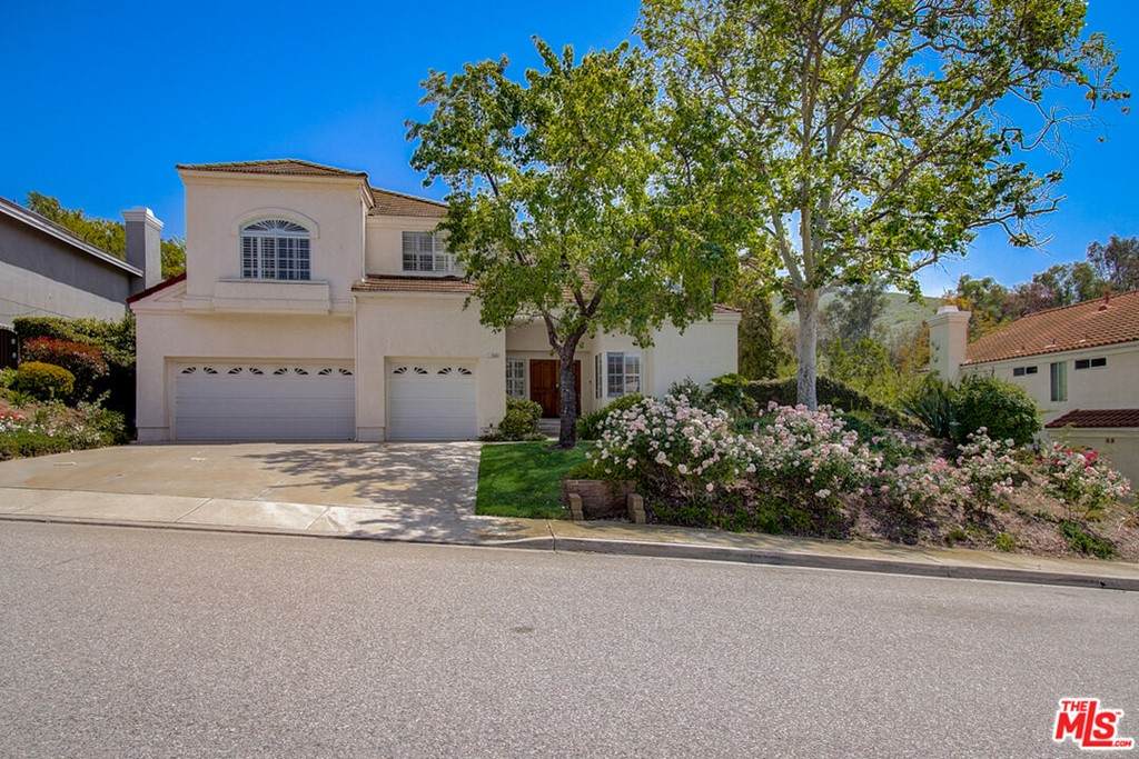 11836 Maple Street - Photo 1