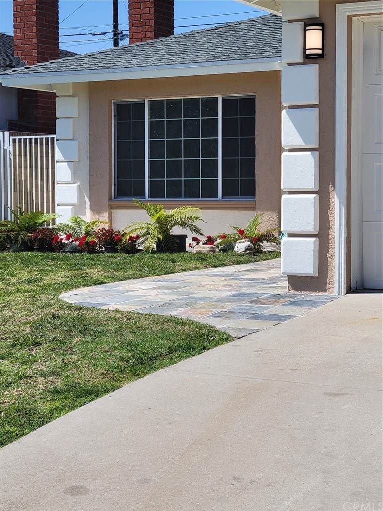 3619 Sara Drive - Photo 1