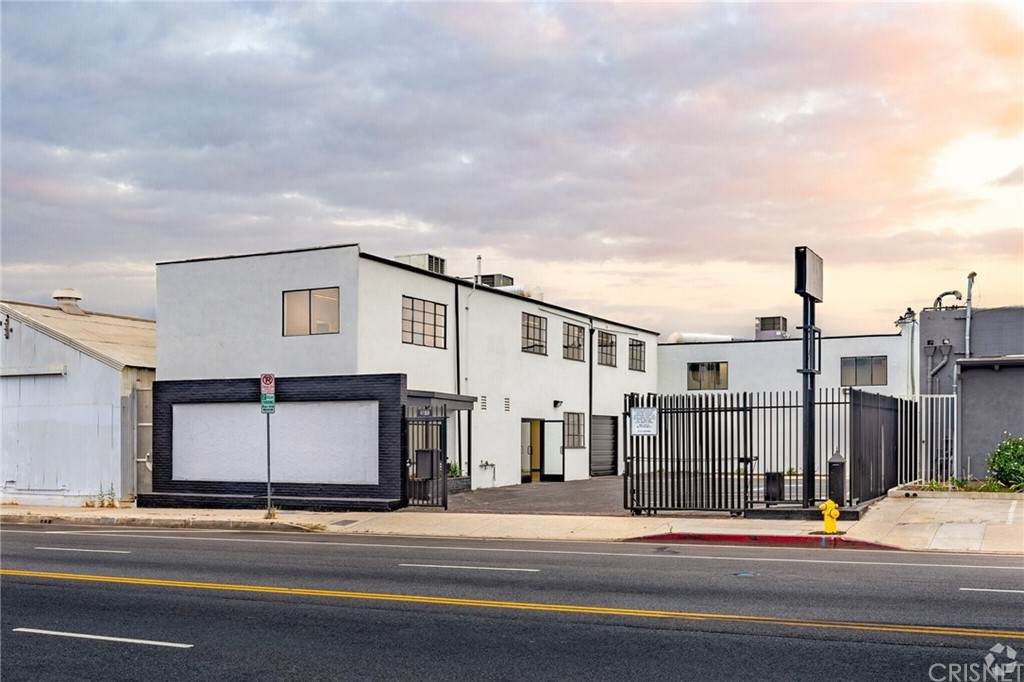 6859 Tujunga Avenue - Photo 1