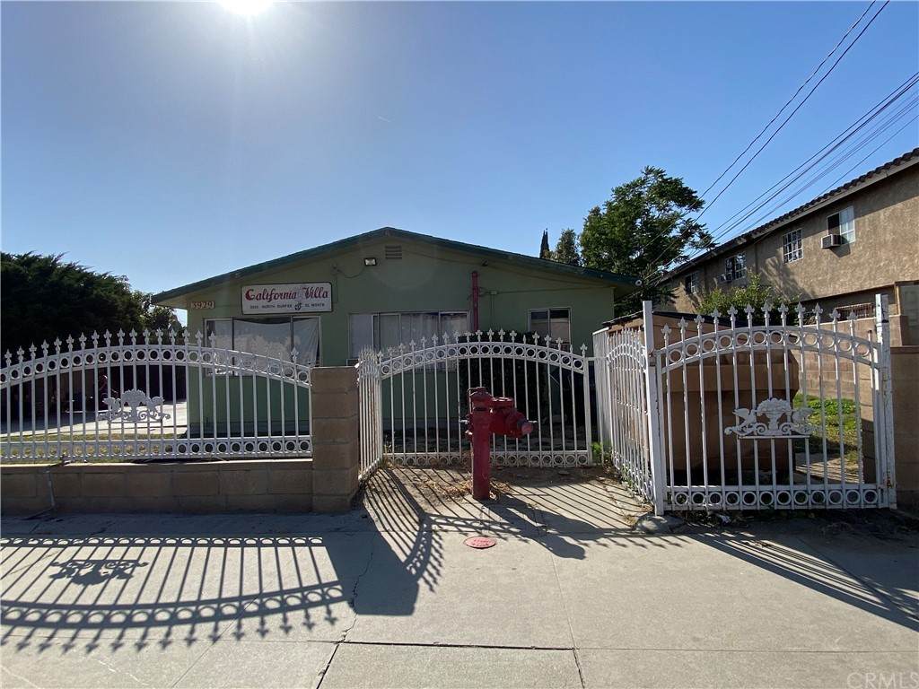 3923 3929 N. Durfee - Photo 1