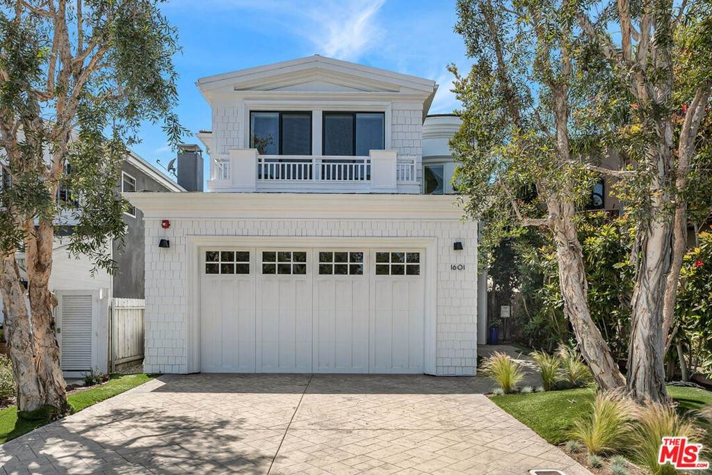1601 Pine Avenue - Photo 1