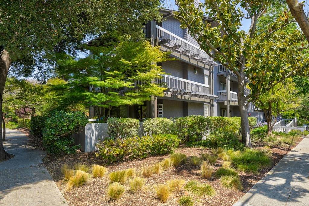 119 Emerson Street - Photo 1