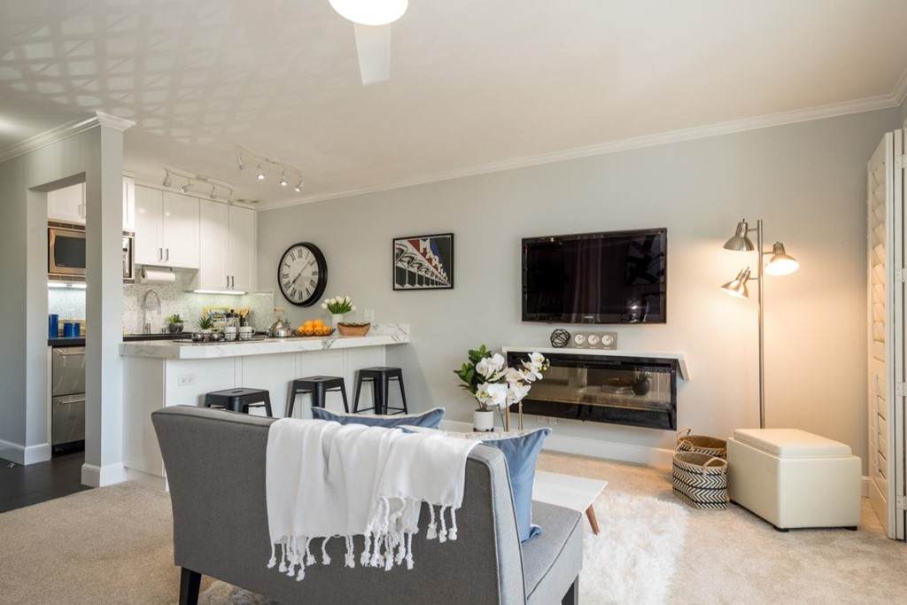 814 Delaware Street - Photo 1