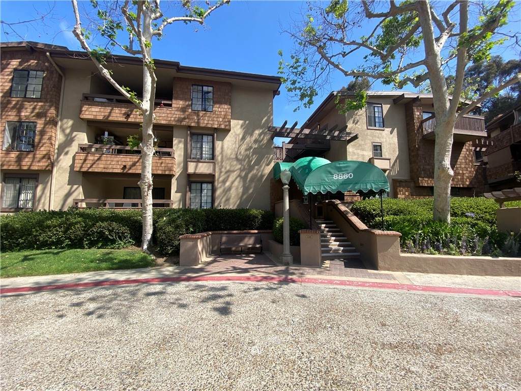 8860 Villa La Jolla Drive - Photo 1