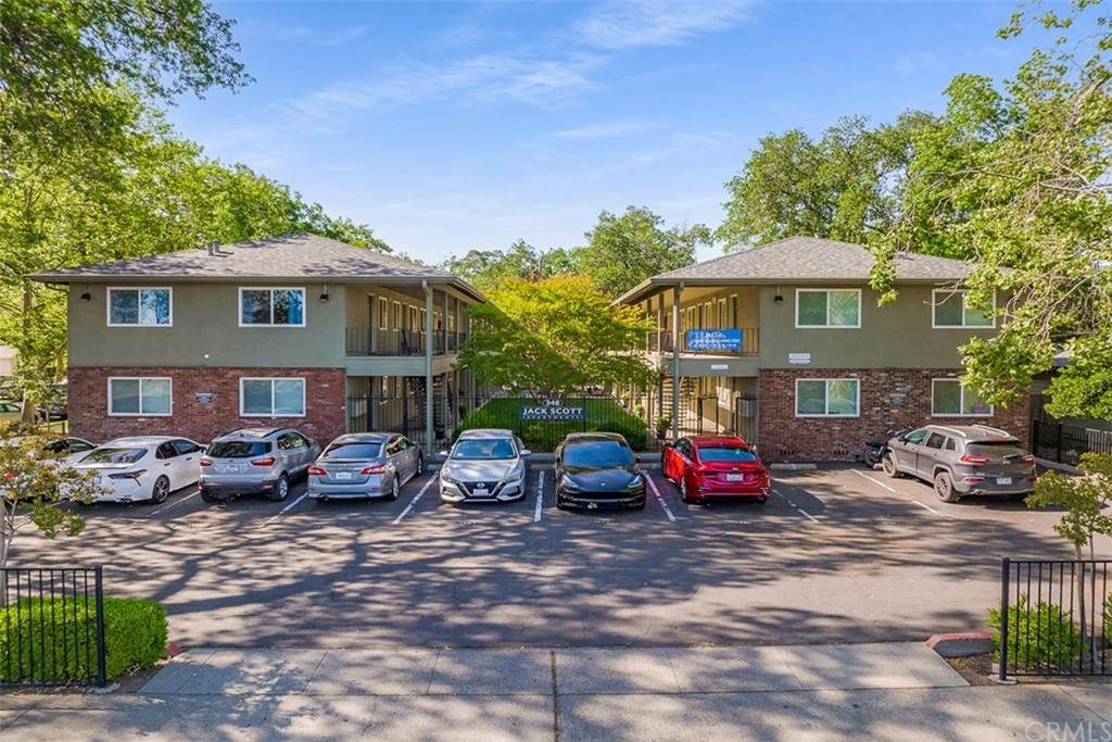 348 Sacramento Avenue - Photo 1
