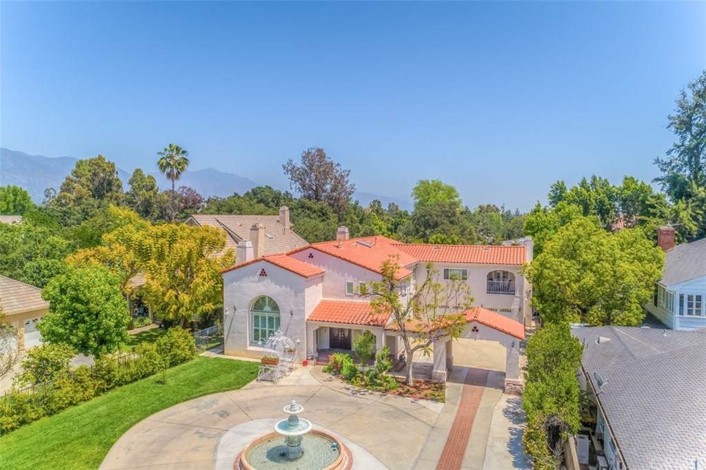 766 San Gabriel Boulevard - Photo 1