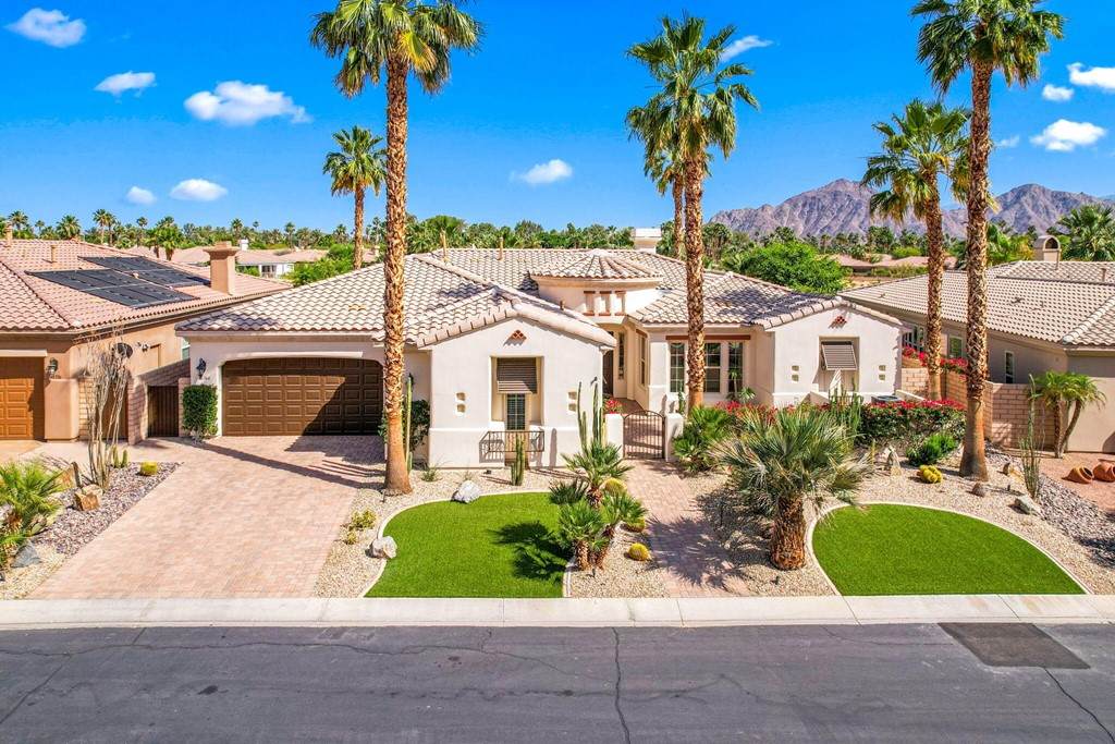 48364 Stillwater Drive - Photo 1