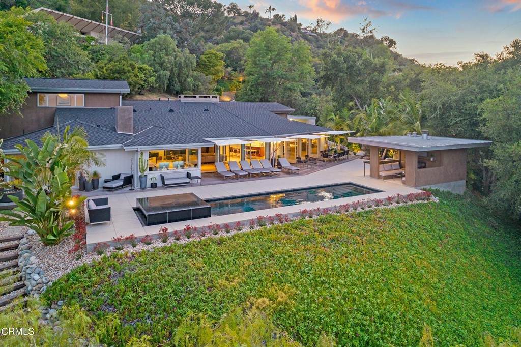 1460 Linda Ridge Road - Photo 1
