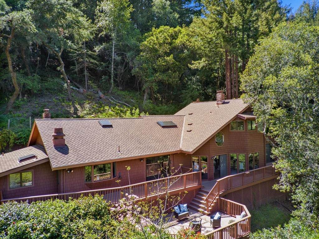 140 Elena Court - Photo 1