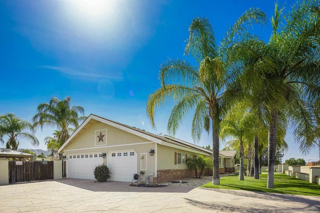 21255 Shoemaker Ln - Photo 1