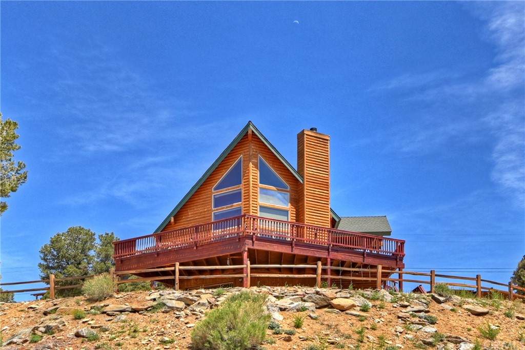 46242 Curvate Drive - Photo 1