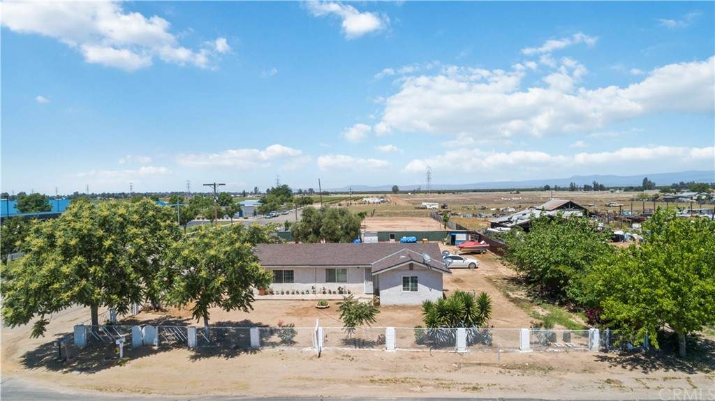 27581 Ellis Street - Photo 1