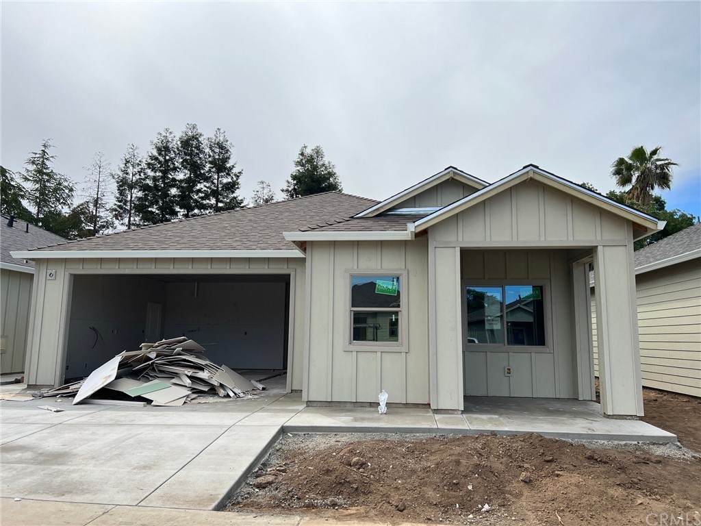 351 Milan Terrace - Photo 1