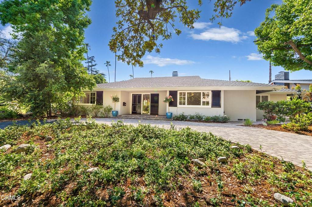 1525 Chelten Way - Photo 1