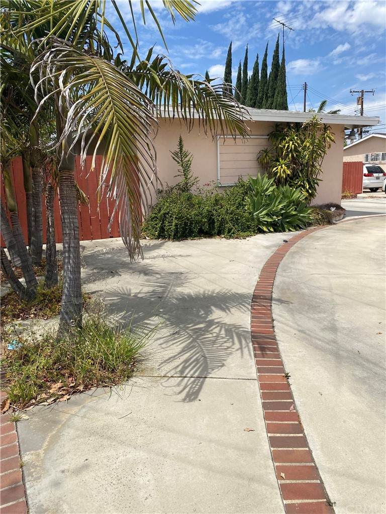 13371 Newhope Street - Photo 1