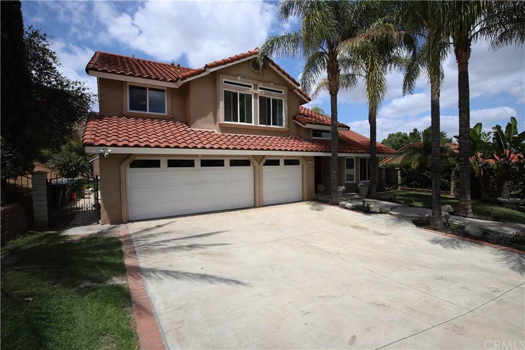 16543 Lake Knoll - Photo 1
