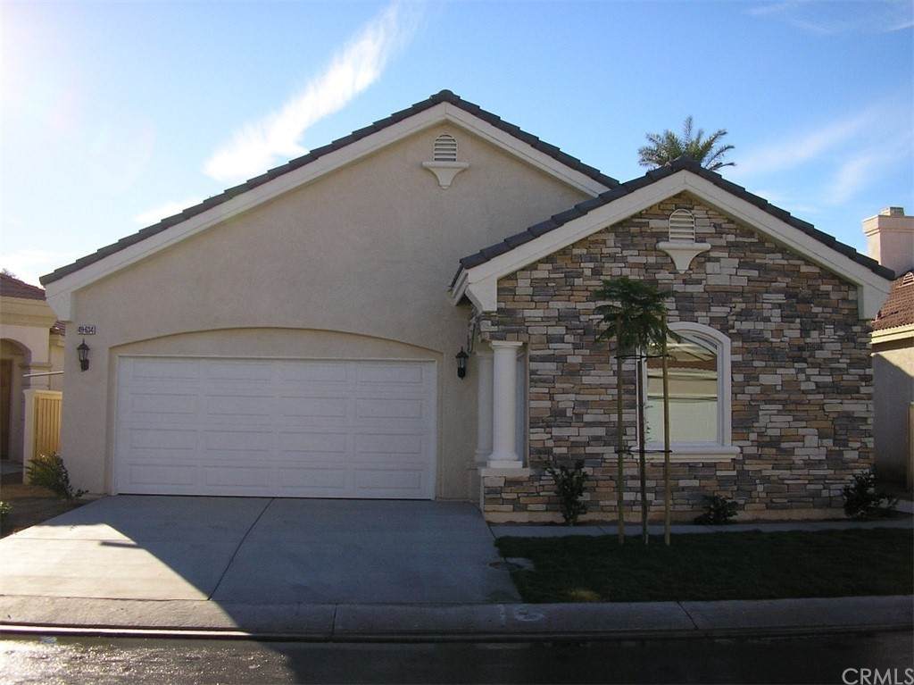 49634 Wayne Street - Photo 1