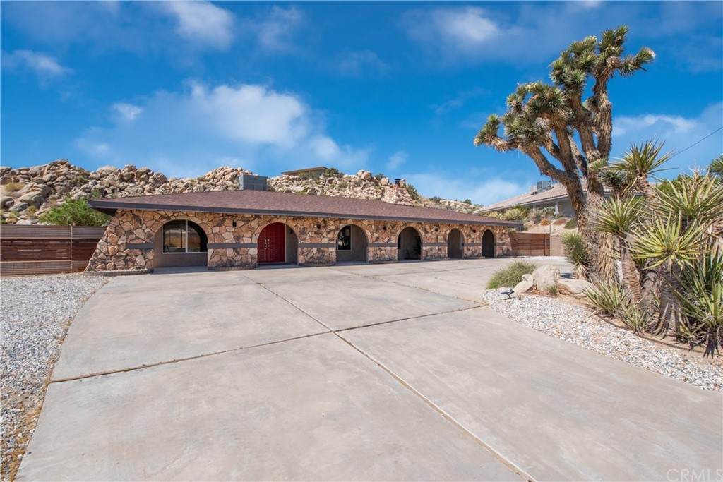 57113 Farrelo Road - Photo 1