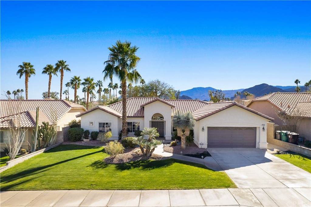 78535 Naples Drive - Photo 1