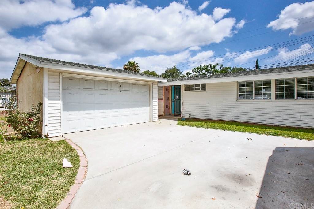 2262 Concord Avenue - Photo 1