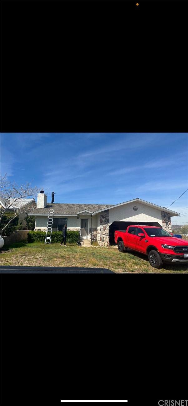 42661 Pinecliff Street - Photo 1