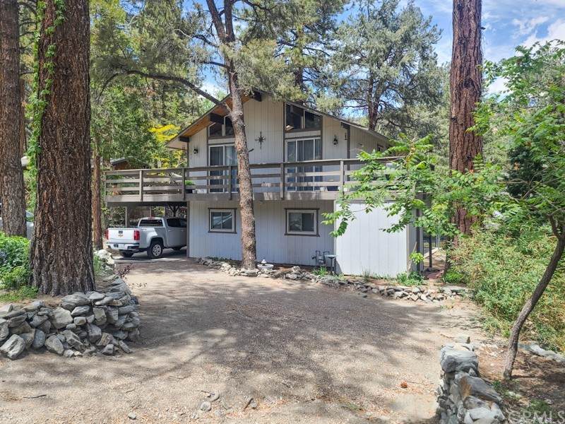 1742 Twin Lakes Road - Photo 1