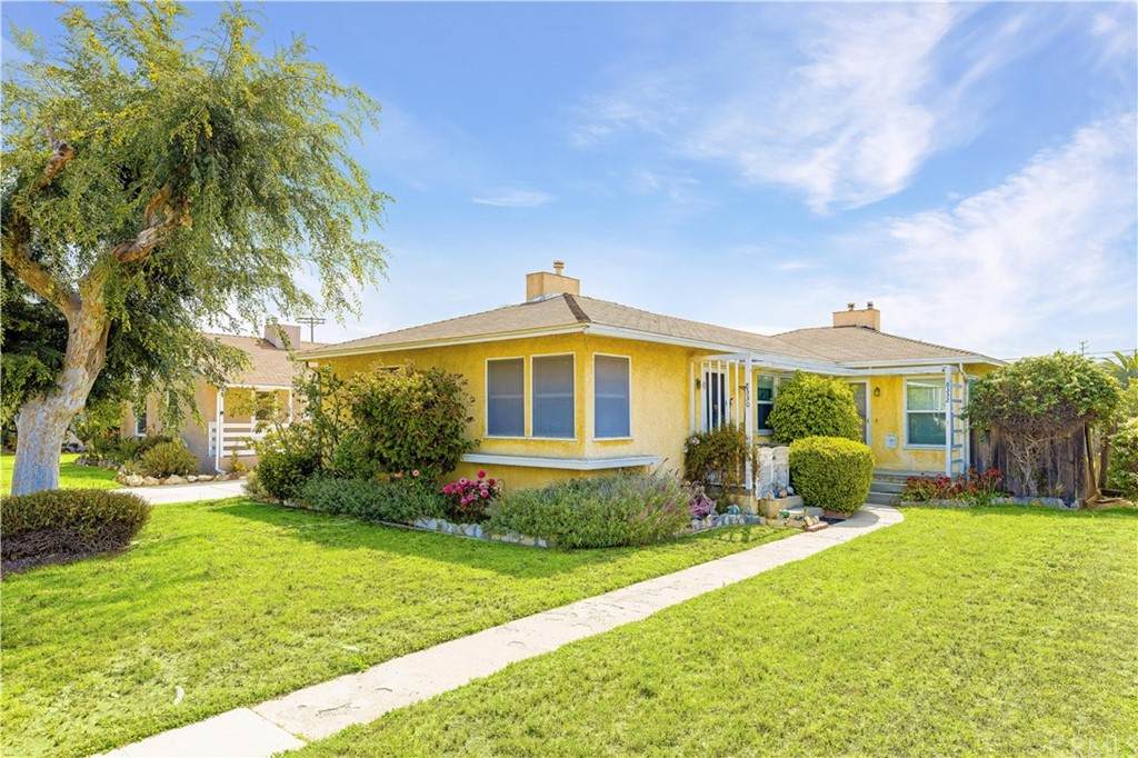 8330 Kittyhawk Avenue - Photo 1