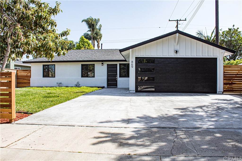 869 Wilson Street - Photo 1