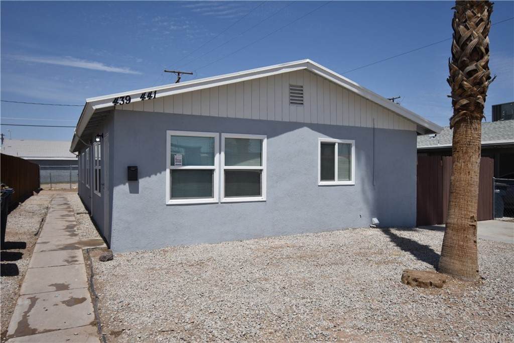439 441 Avenue A - Photo 1