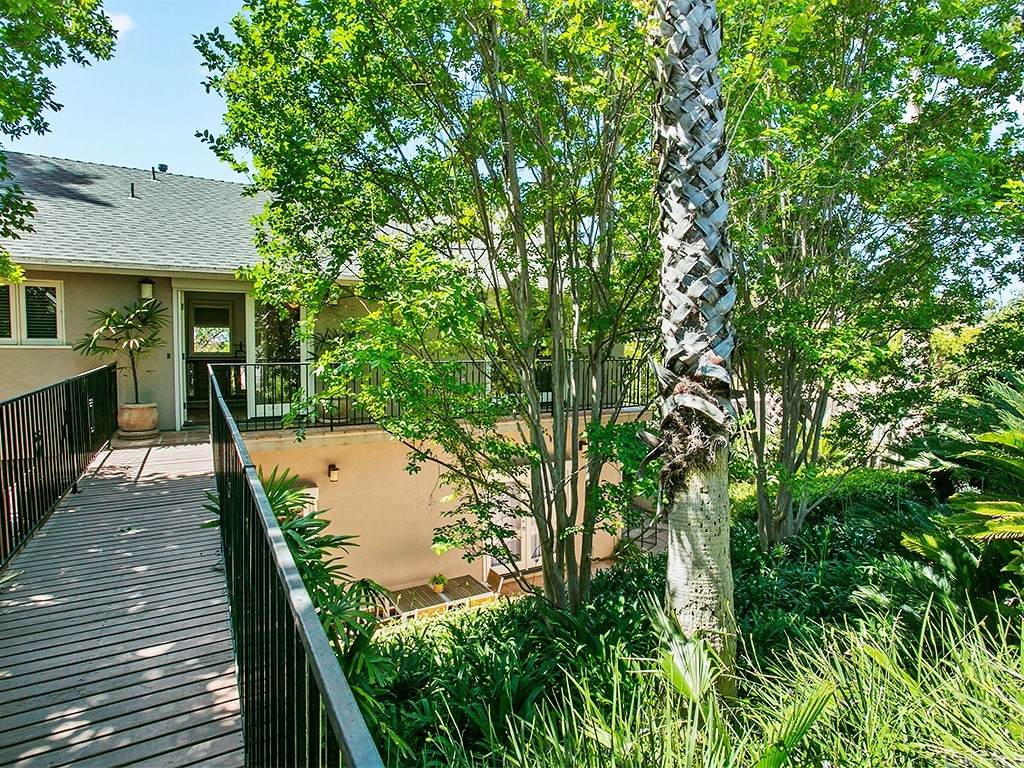 10758 Aqua Vista Street - Photo 1