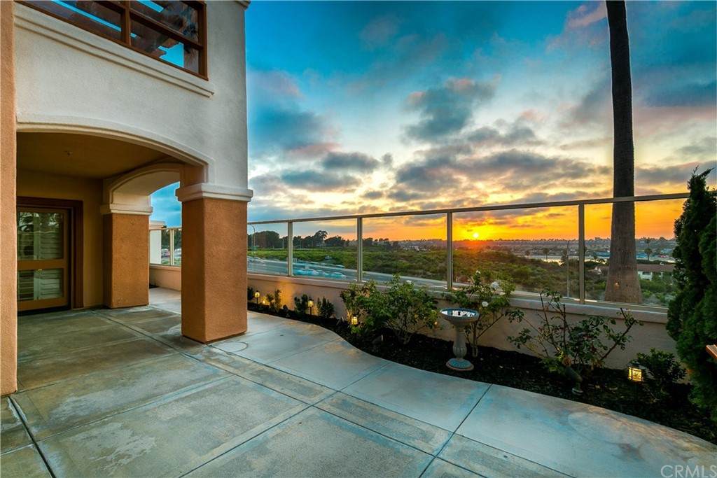 104 Villa Point Drive - Photo 1