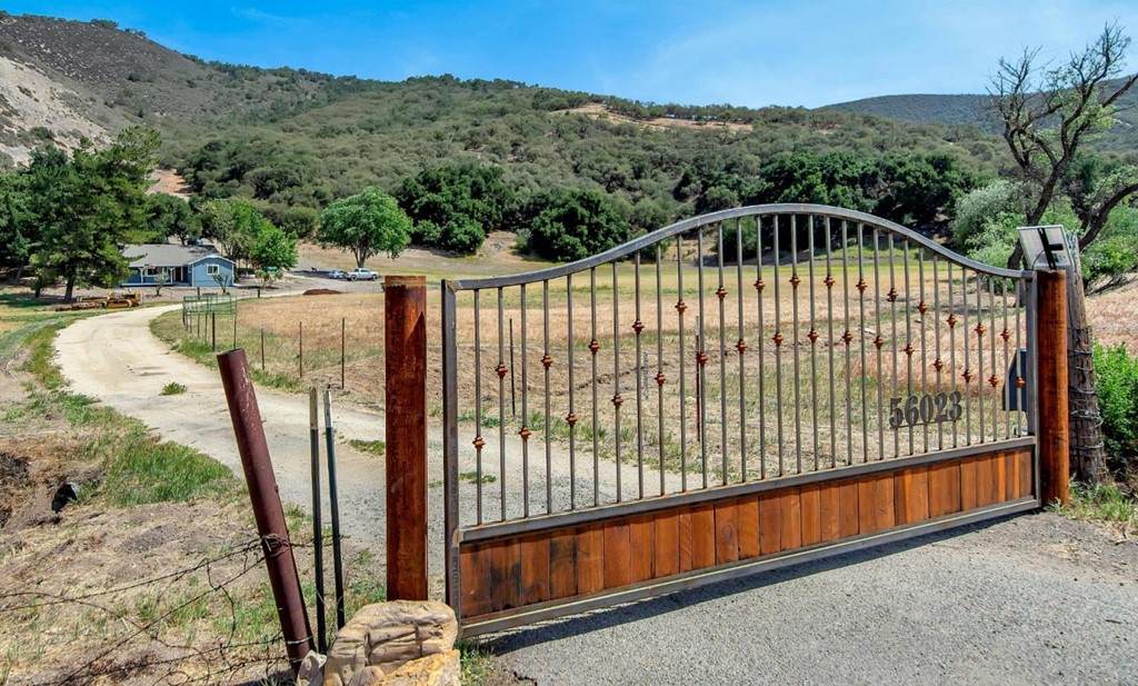 56023 Jolon Road - Photo 1
