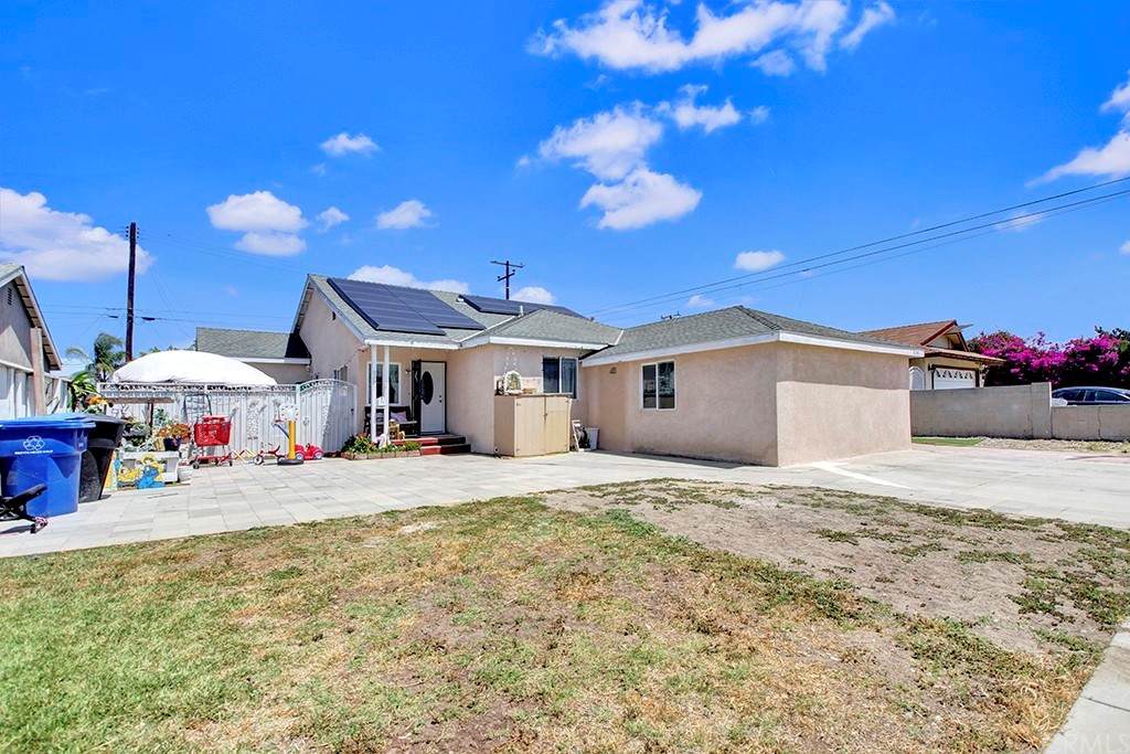 9291 Mcclure Ave - Photo 1