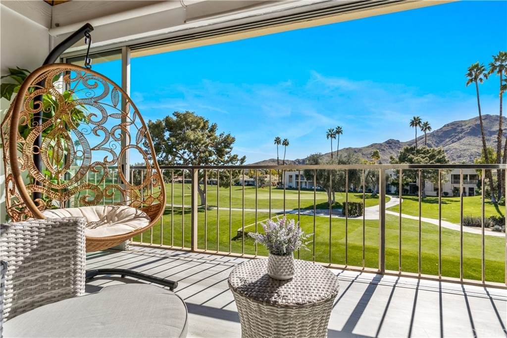 517 Desert Lakes Dr - Photo 1