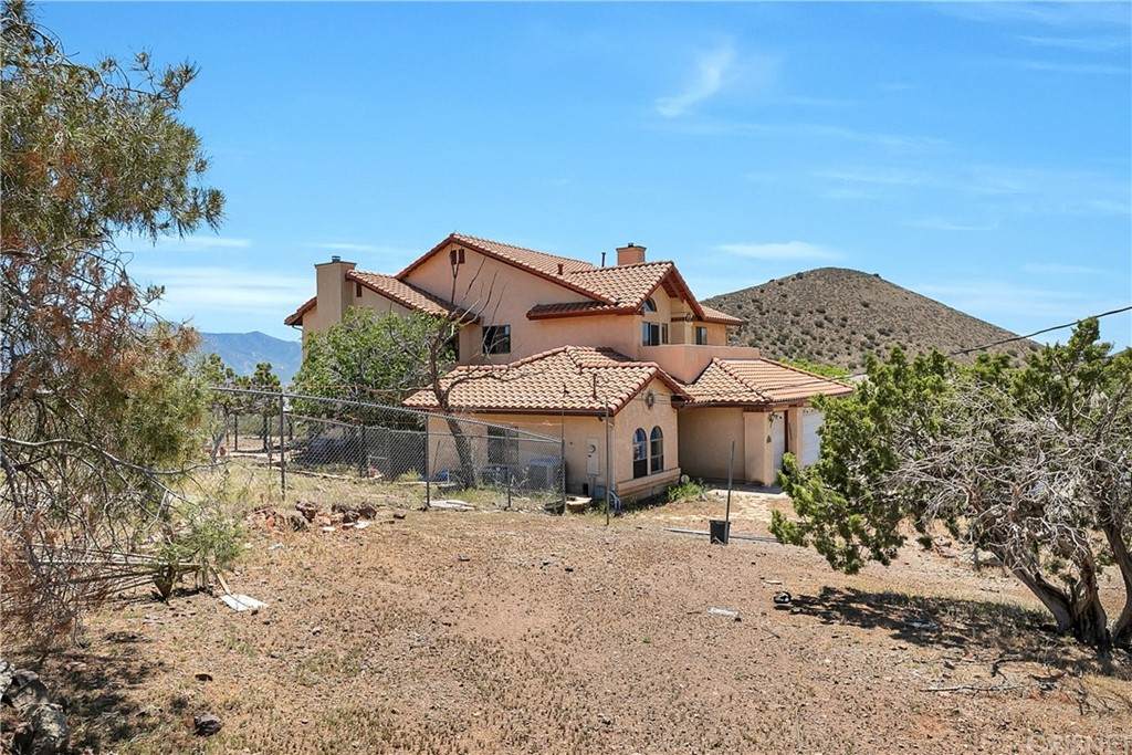 2799 Sand Creek Drive - Photo 1