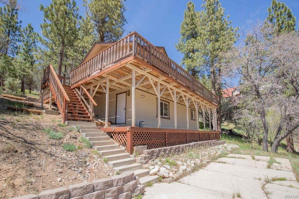 43708 Yosemite Drive - Photo 1